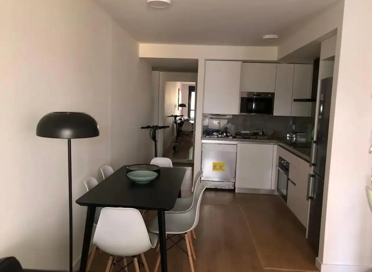 Luxury Apartment 푸엔히롤라